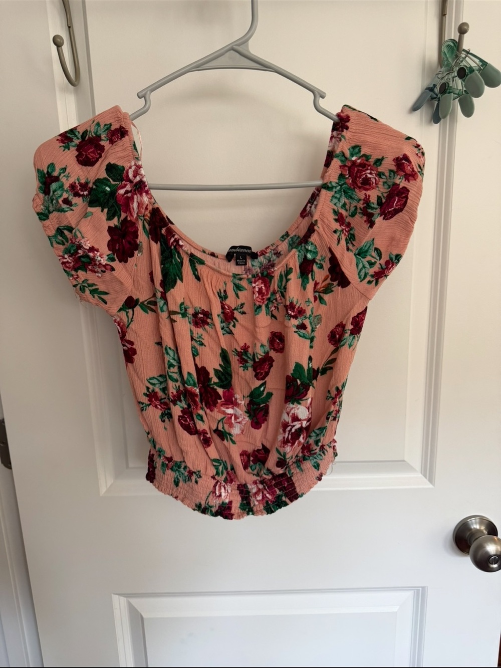 Ambiance Peach Floral Puff-Sleeve Crop Top